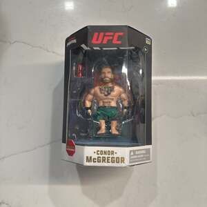 UFC Octagon Fighters Conor McGregor Figure Collectable NEW